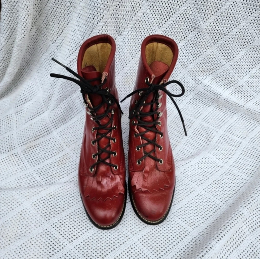 Laredo Red Leather Kiltie Ankle Boots Womens Size 6.5 Lace Up Western Retro Stat - Picture 2 of 16